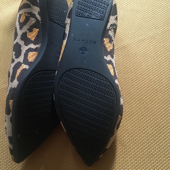 Leopard Rothy’s size 7.5 - Picture 3 of 3